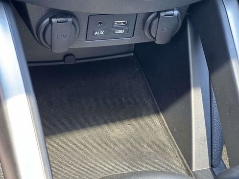 Used 2016 Hyundai Veloster w/ Option Group 03 FWD image 34