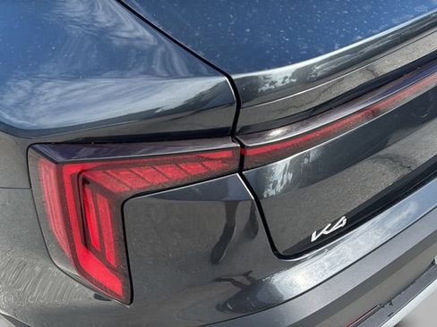 New 2026 Kia K4 FWD image 32