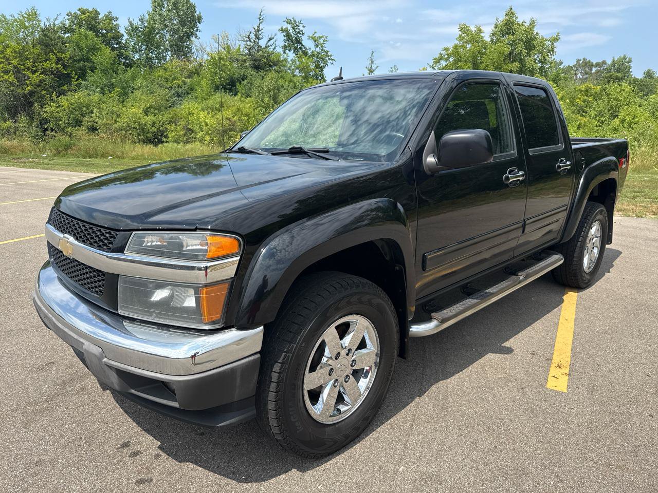 Used 2011 Chevrolet Colorado LT AWD/4WD image 1