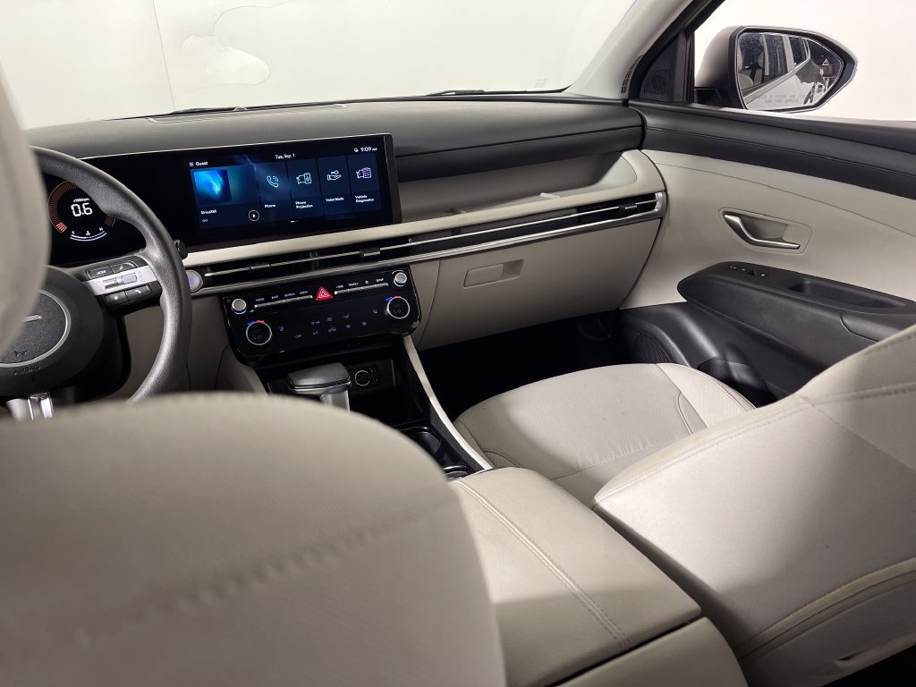Certified 2025 Hyundai Tucson SEL FWD image 18