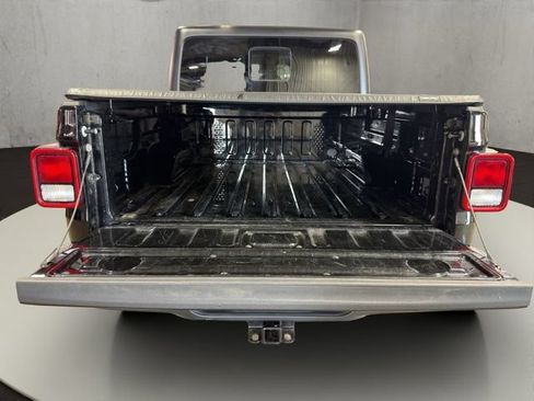 Used 2024 Jeep Gladiator Sport AWD/4WD image 20