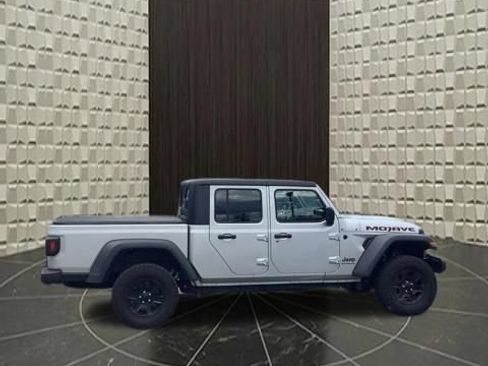 Certified 2023 Jeep Gladiator Mojave w/ Cold Weather Group AWD/4WD image 4