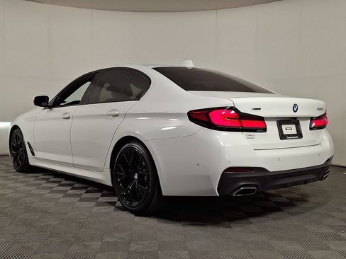 Certified 2023 BMW 530i xDrive w/ M Sport Package AWD/4WD image 7