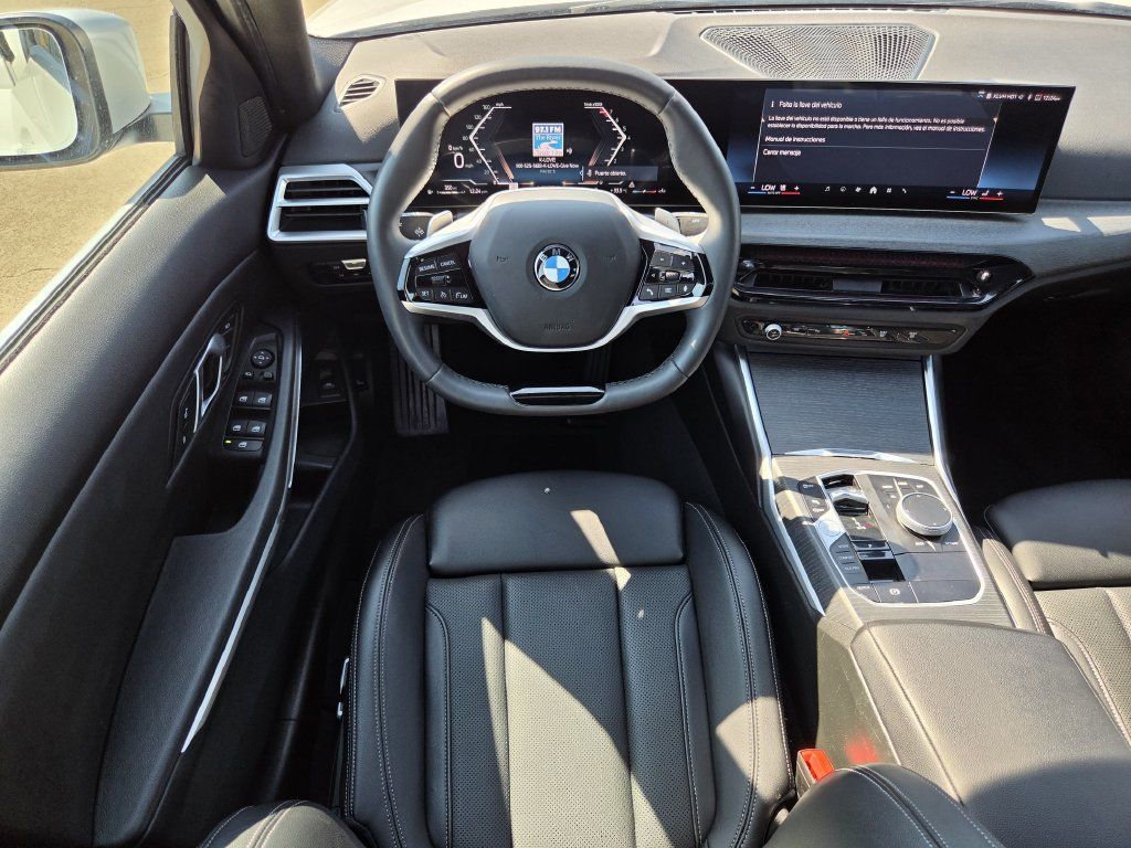 Used 2025 BMW 330i Sedan RWD image 13