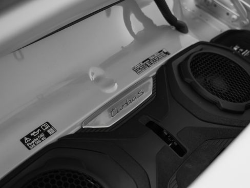 Used 2025 Porsche 911 Turbo S image 32