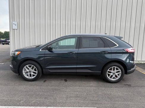 Certified 2024 Ford Edge SEL w/ Convenience Package AWD/4WD image 2