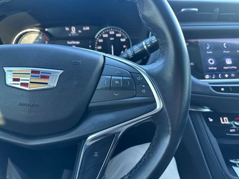 Used 2022 Cadillac XT5 Luxury AWD/4WD image 40