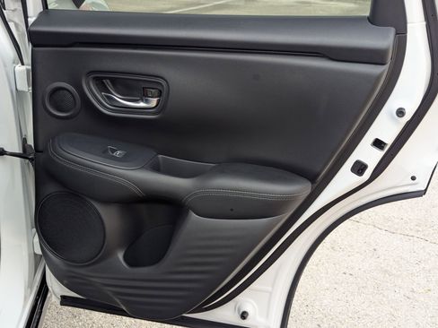 Used 2026 Honda HR-V EX-L image 26