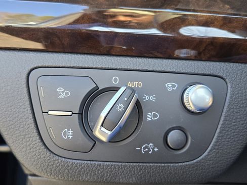 Used 2018 Audi Q5 Prestige image 31