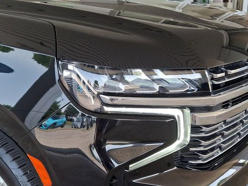 Certified 2023 Chevrolet Tahoe Premier AWD/4WD image 9