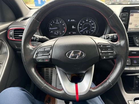 Used 2018 Hyundai Elantra GT Sport w/ Sport Tech Package 04 image 19