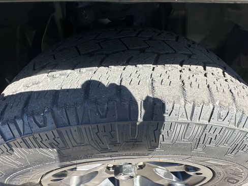 Used 2012 Nissan Xterra PRO-4X w/ Pro-4x Leather Pkg image 22