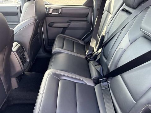 New 2025 Ford Bronco Outer Banks image 18