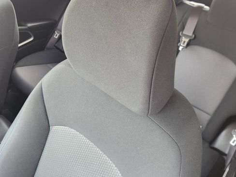 Used 2020 Kia Soul LX FWD image 24