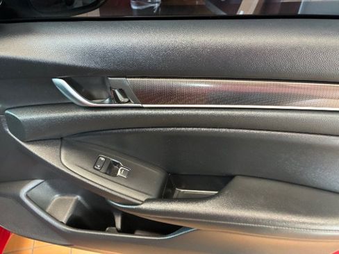 Used 2021 Honda Accord Sport Special Edition image 31