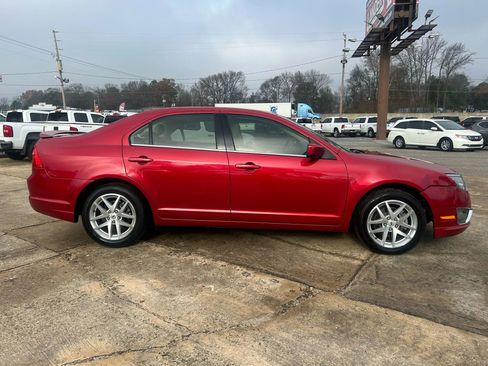 Used 2011 Ford Fusion SEL image 4