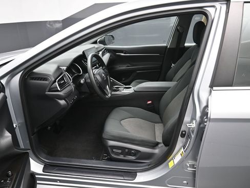 Certified 2023 Toyota Camry LE FWD image 9