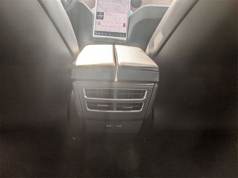 Used 2017 Tesla Model S 60 image 13