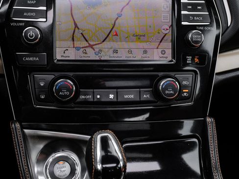 Used 2020 Nissan Maxima Platinum w/ Reserve Package FWD image 34