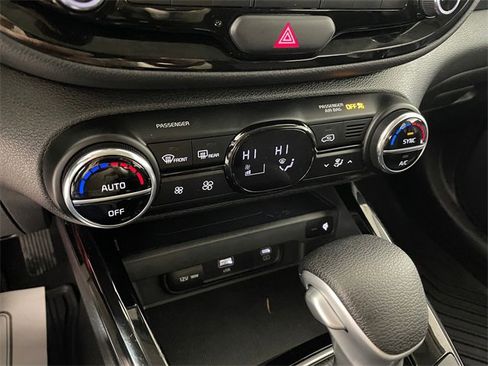 Certified 2023 Kia Soul S image 10