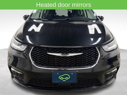 Used 2021 Chrysler Pacifica Touring w/ Cold Weather Group FWD image 6