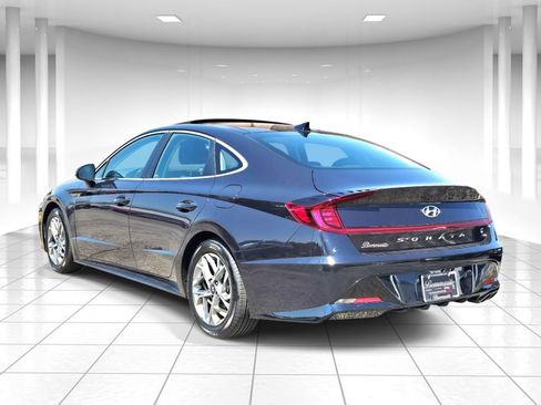 Used 2023 Hyundai Sonata SEL w/ Convenience Package FWD image 5