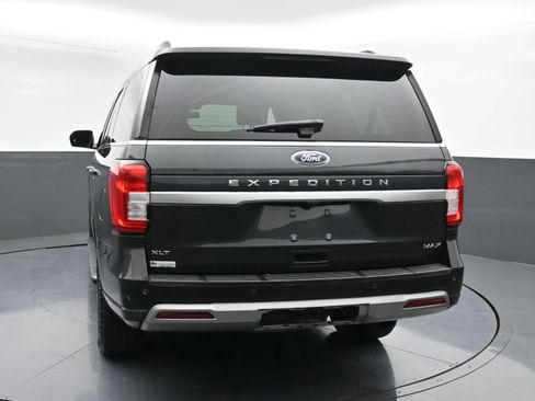 Certified 2022 Ford Expedition Max XLT image 7