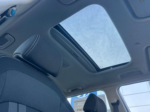 New 2026 Hyundai Venue SEL image 15