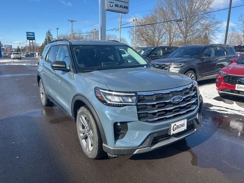 New 2026 Ford Explorer Active w/ Active Comfort Package AWD/4WD image 2