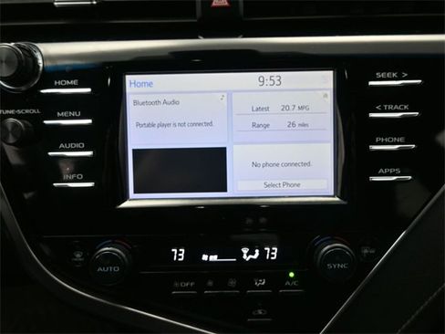 Certified 2018 Toyota Camry XSE image 3