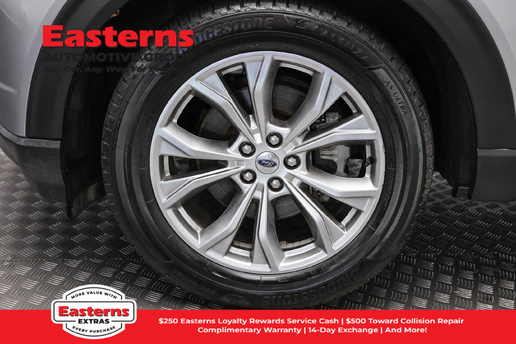 Used 2020 Ford Explorer XLT w/ Equipment Group 202A AWD/4WD image 31
