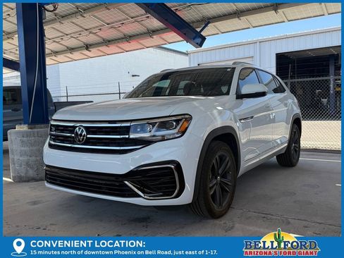 Used 2021 Volkswagen Atlas Cross Sport SE w/ V6 Towing Package FWD image 2