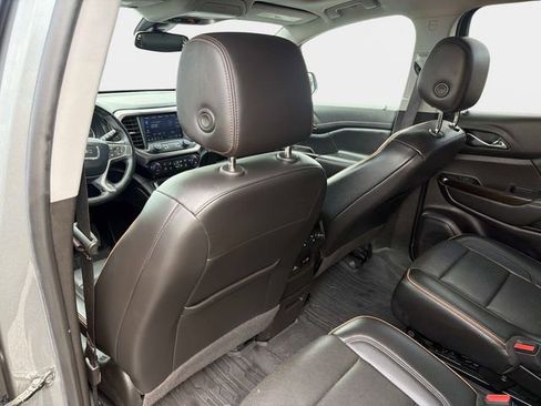 Used 2023 GMC Acadia AT4 w/ Technology Package AWD/4WD image 13