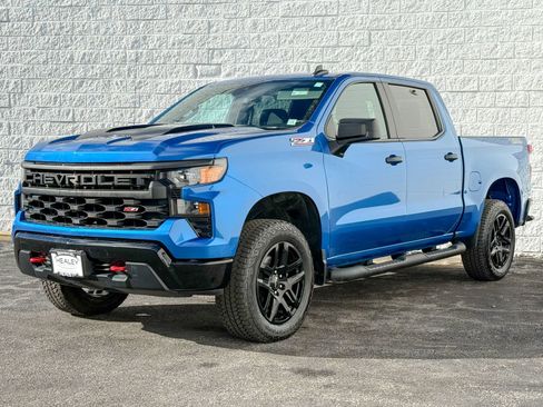 Used 2023 Chevrolet Silverado 1500 Custom Trail Boss image 3