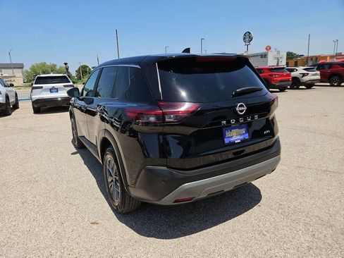 Used 2023 Nissan Rogue S AWD/4WD image 6