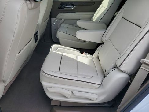 New 2026 GMC Yukon Denali w/ Denali Reserve Package image 21