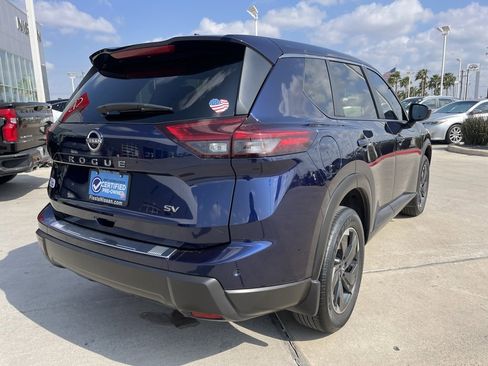 Certified 2024 Nissan Rogue SV image 3