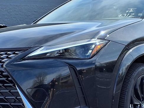 New 2026 Lexus UX 300h AWD image 13