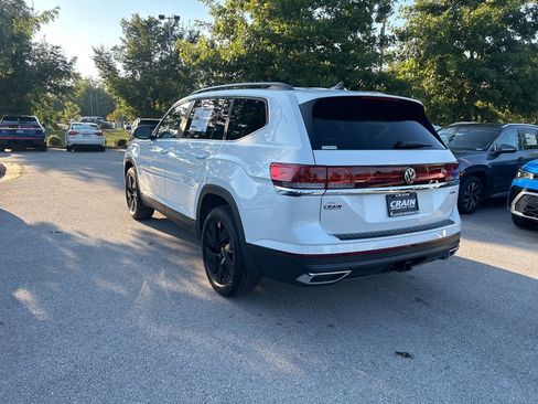 New 2026 Volkswagen Atlas SE image 5