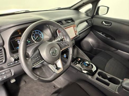 Used 2021 Nissan Leaf SV image 55