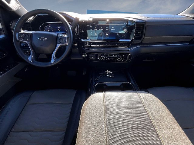 Certified 2024 Chevrolet Silverado 2500 ZR2 w/ ZR2 Bison Edition AWD/4WD image 10