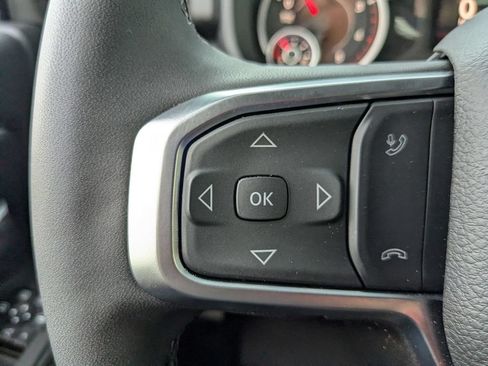 New 2025 RAM 2500 Big Horn AWD/4WD image 19