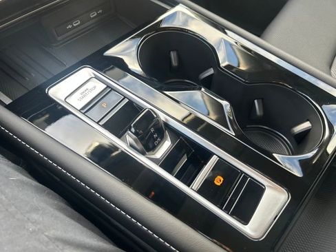 New 2026 Volkswagen Atlas SE AWD/4WD image 25