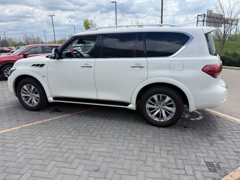 Used 2016 INFINITI QX80 2WD w/ Driver's Assistance Package image 8