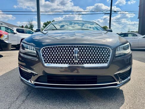 Used 2017 Lincoln MKZ Select w/ Select Plus Package AWD/4WD image 8