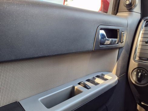 Used 2011 Mercury Mariner Premier w/ 202A Rapid Spec Order Code image 18