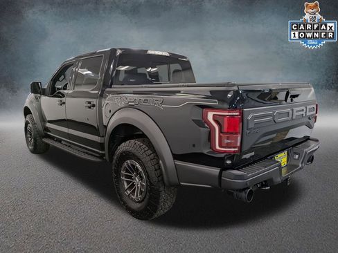 Used 2020 Ford F150 Raptor w/ Equipment Group 802A Luxury image 6