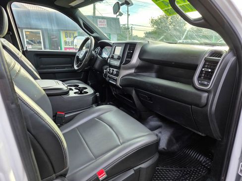 Used 2021 RAM 2500 Tradesman image 21
