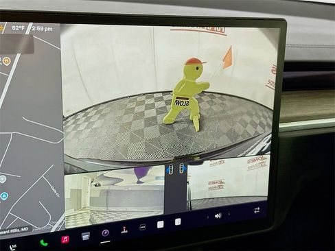 Used 2022 Tesla Model S image 6