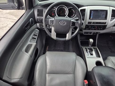 Used 2012 Toyota Tacoma 4x4 Double Cab w/ TRD Sport Pkg image 13